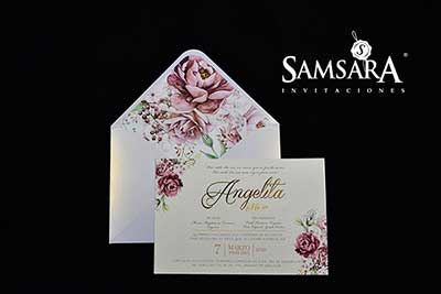 invitaciones de xv años personalizadas con diseños únicos y elegantes para celebrar este momento especial